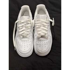Nike Air Force 1 07 Triple White Low Sneakers DD8959-100 Mens 8 Womens 9.5